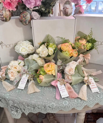 Fiori di Lena - Bush di Fiori Misti con Tag e Nappa